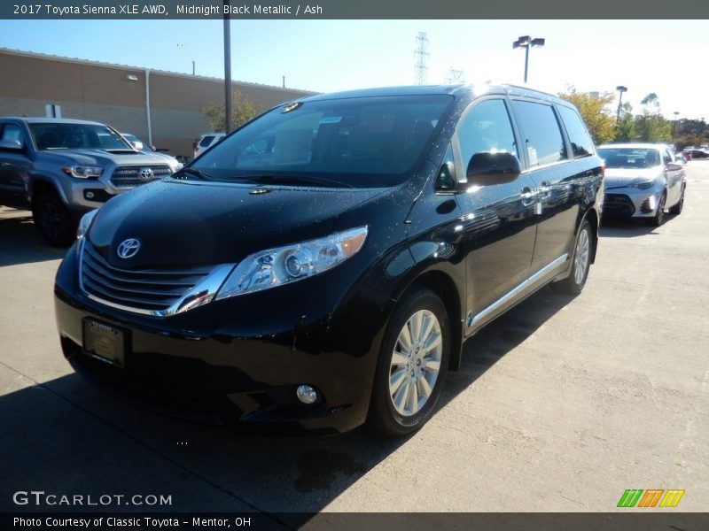 Midnight Black Metallic / Ash 2017 Toyota Sienna XLE AWD