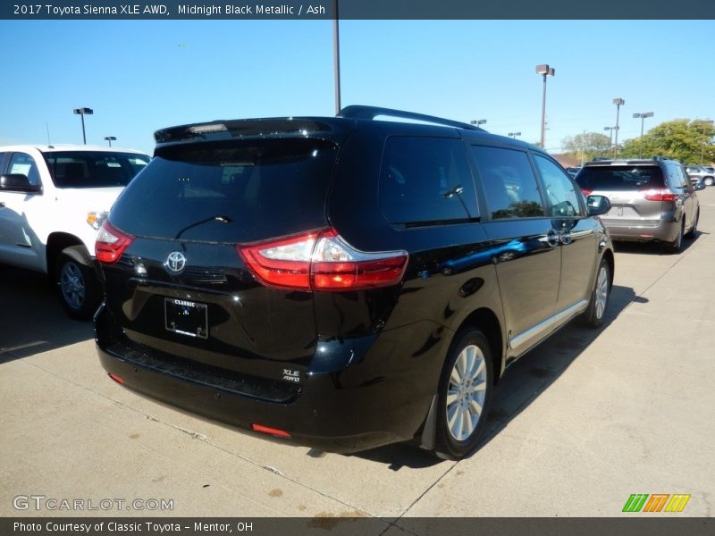 Midnight Black Metallic / Ash 2017 Toyota Sienna XLE AWD