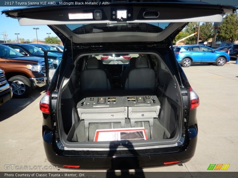 Midnight Black Metallic / Ash 2017 Toyota Sienna XLE AWD