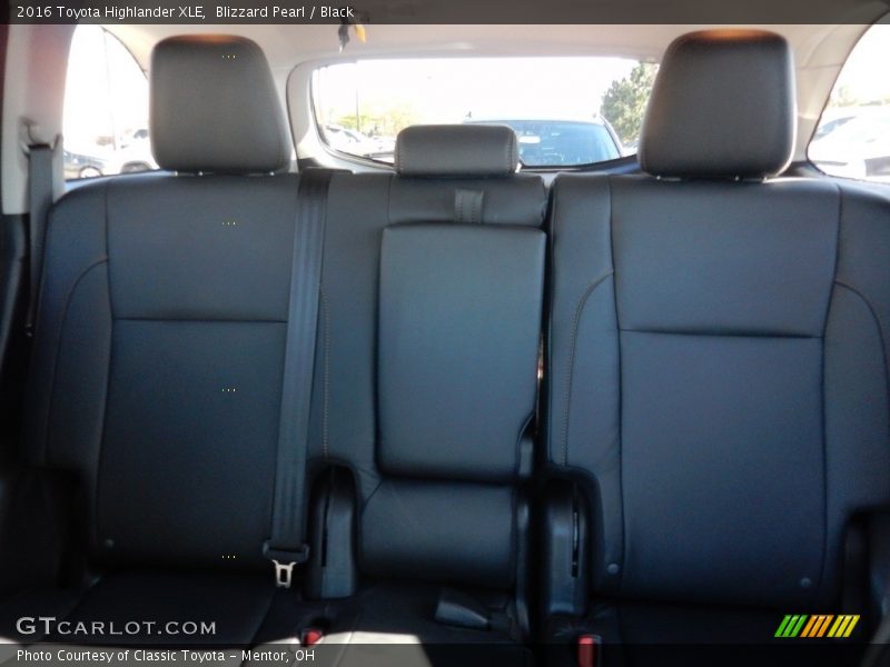 Blizzard Pearl / Black 2016 Toyota Highlander XLE