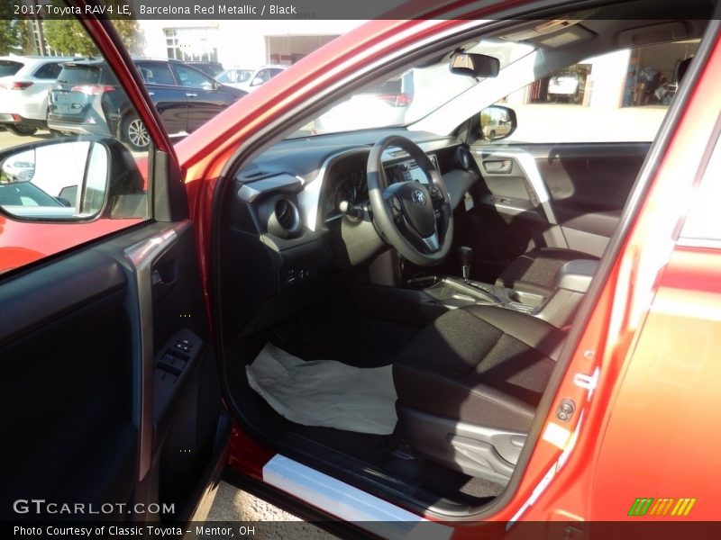 Barcelona Red Metallic / Black 2017 Toyota RAV4 LE