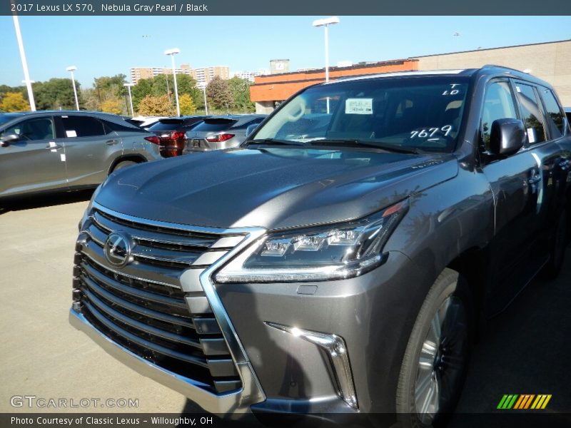 Front 3/4 View of 2017 LX 570