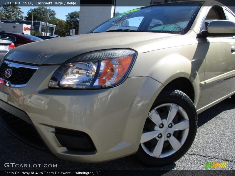 Cashmere Beige / Beige 2011 Kia Rio LX