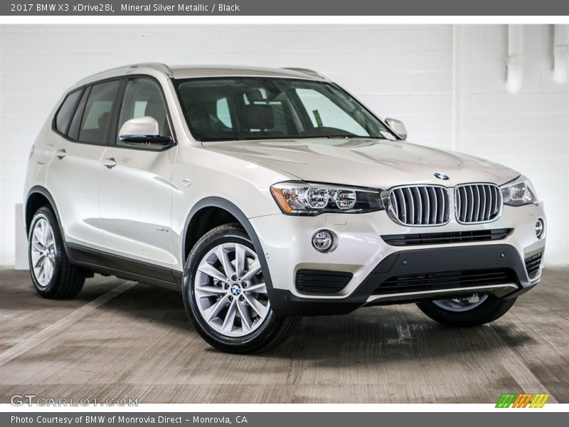 Mineral Silver Metallic / Black 2017 BMW X3 xDrive28i