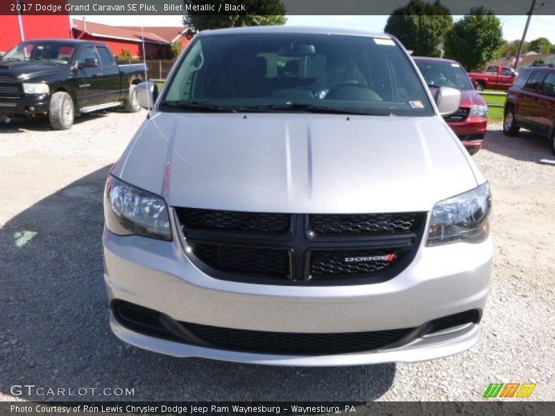 Billet Metallic / Black 2017 Dodge Grand Caravan SE Plus