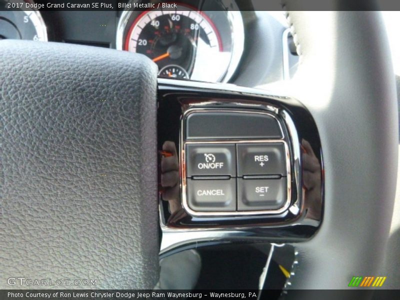 Billet Metallic / Black 2017 Dodge Grand Caravan SE Plus