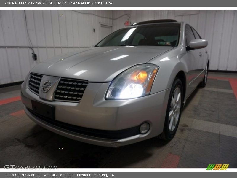 Liquid Silver Metallic / Cafe Latte 2004 Nissan Maxima 3.5 SL