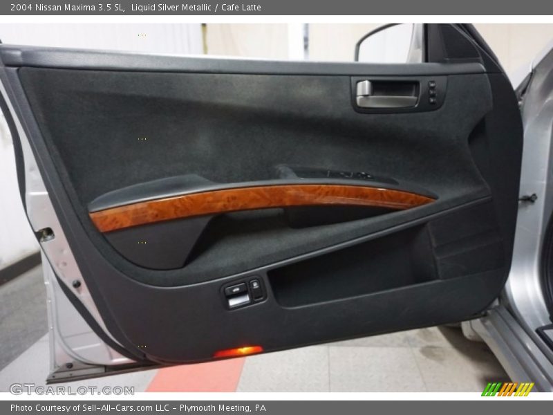 Liquid Silver Metallic / Cafe Latte 2004 Nissan Maxima 3.5 SL