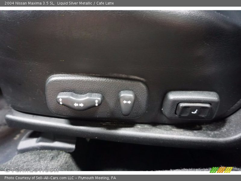 Liquid Silver Metallic / Cafe Latte 2004 Nissan Maxima 3.5 SL