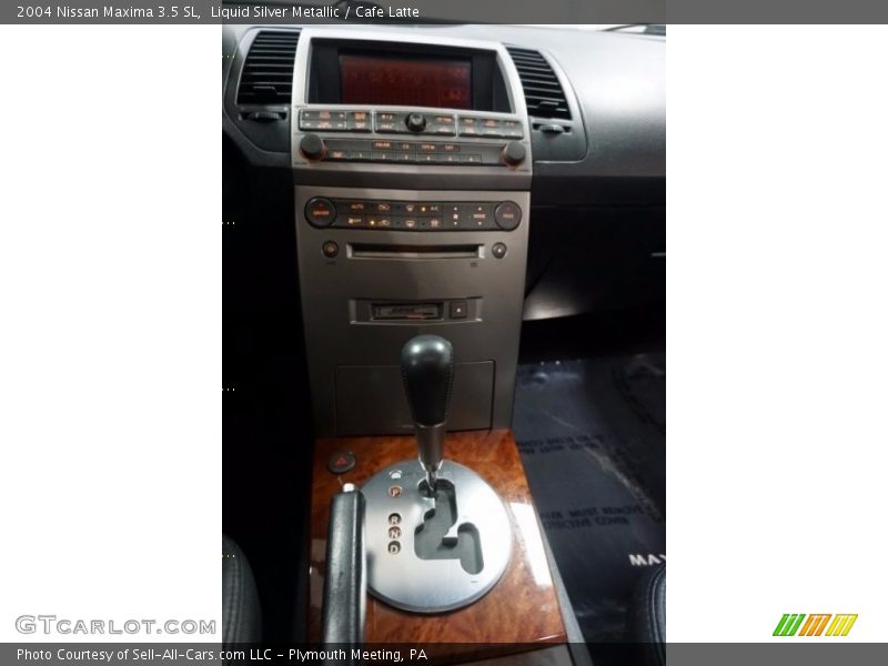 Liquid Silver Metallic / Cafe Latte 2004 Nissan Maxima 3.5 SL