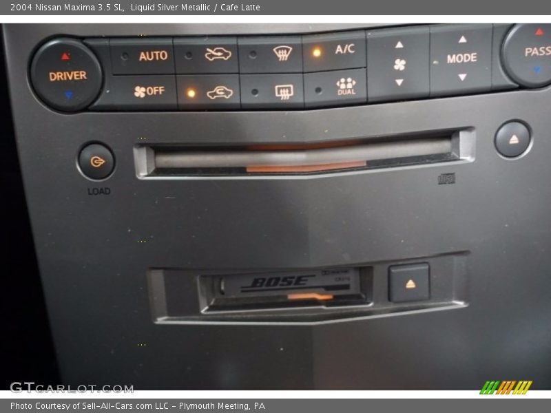 Liquid Silver Metallic / Cafe Latte 2004 Nissan Maxima 3.5 SL