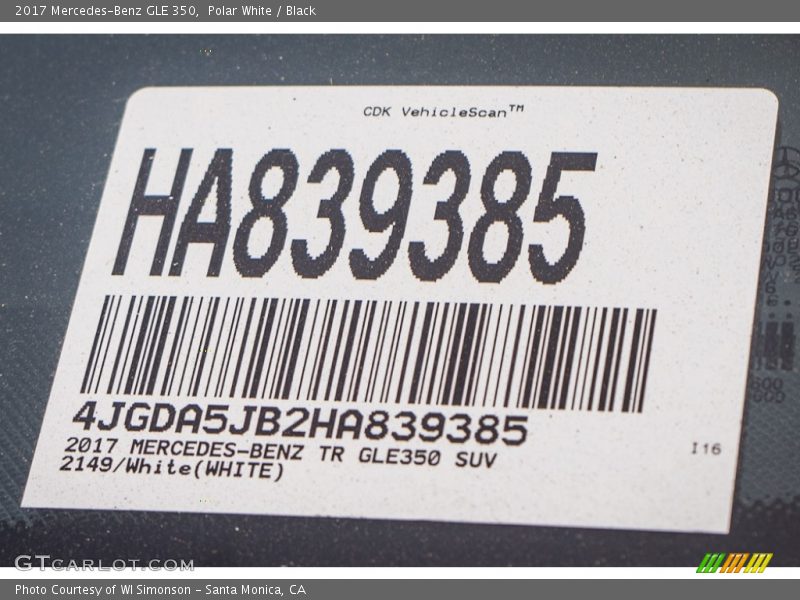 Polar White / Black 2017 Mercedes-Benz GLE 350