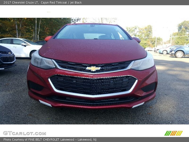 Cajun Red Tintcoat / Jet Black 2017 Chevrolet Cruze LT