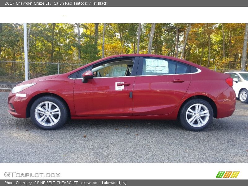 Cajun Red Tintcoat / Jet Black 2017 Chevrolet Cruze LT