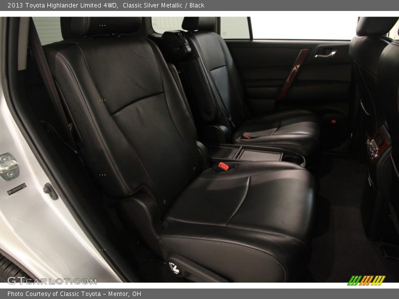 Classic Silver Metallic / Black 2013 Toyota Highlander Limited 4WD