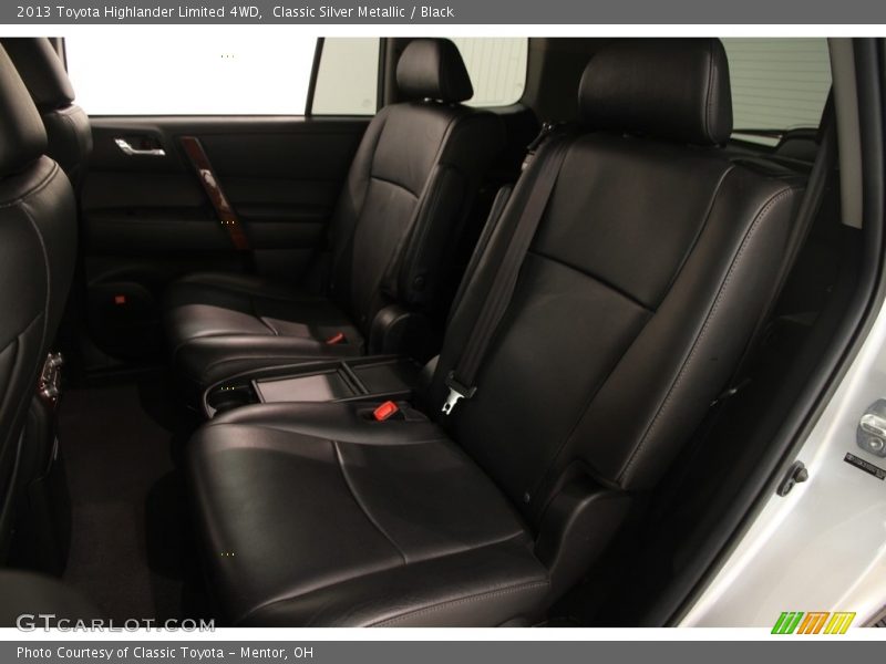 Classic Silver Metallic / Black 2013 Toyota Highlander Limited 4WD