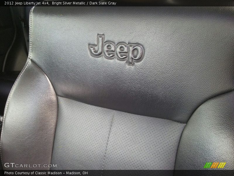 Bright Silver Metallic / Dark Slate Gray 2012 Jeep Liberty Jet 4x4