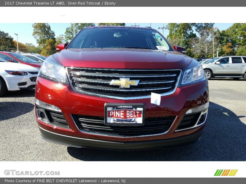 Siren Red Tintcoat / Ebony 2017 Chevrolet Traverse LT AWD