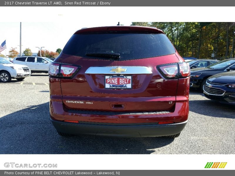 Siren Red Tintcoat / Ebony 2017 Chevrolet Traverse LT AWD