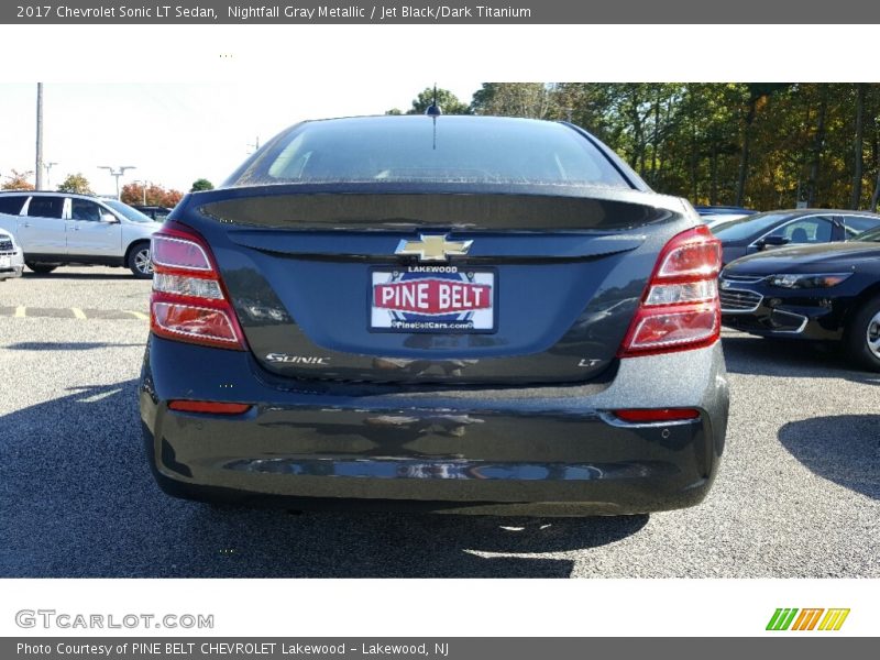 Nightfall Gray Metallic / Jet Black/Dark Titanium 2017 Chevrolet Sonic LT Sedan