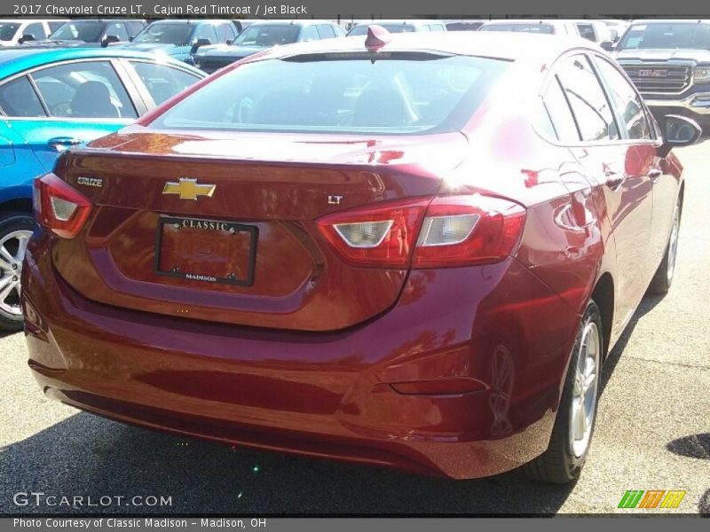 Cajun Red Tintcoat / Jet Black 2017 Chevrolet Cruze LT