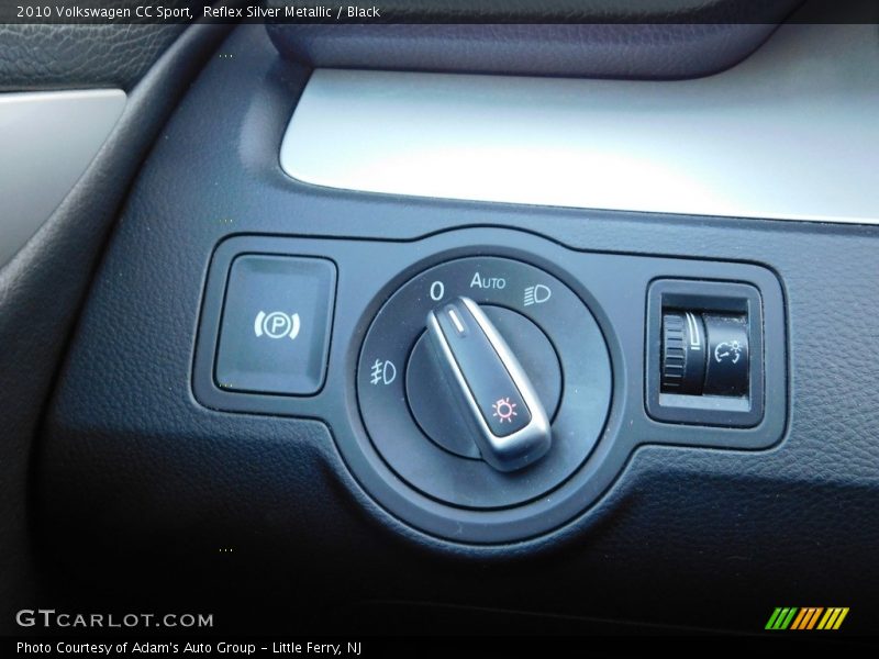 Reflex Silver Metallic / Black 2010 Volkswagen CC Sport
