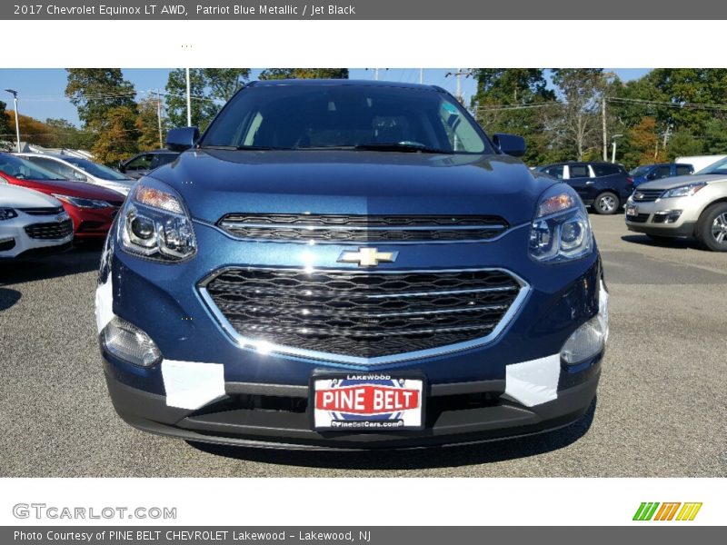 Patriot Blue Metallic / Jet Black 2017 Chevrolet Equinox LT AWD
