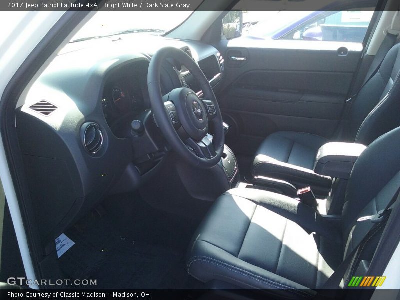 Bright White / Dark Slate Gray 2017 Jeep Patriot Latitude 4x4