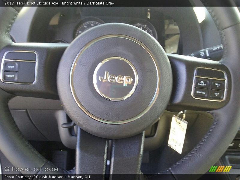 Bright White / Dark Slate Gray 2017 Jeep Patriot Latitude 4x4