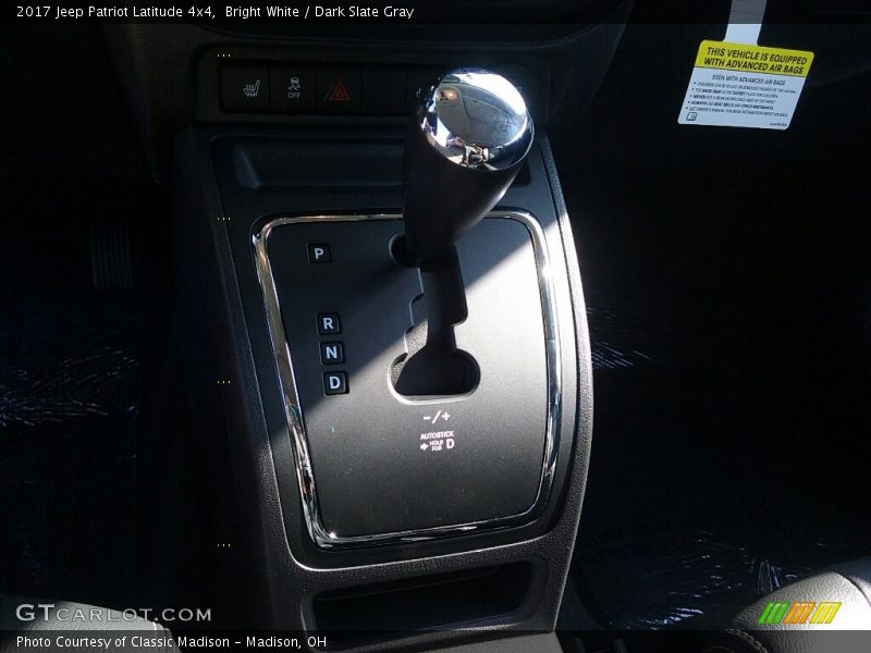 Bright White / Dark Slate Gray 2017 Jeep Patriot Latitude 4x4