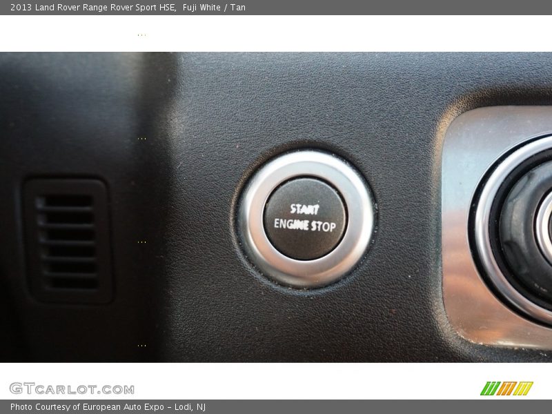 Fuji White / Tan 2013 Land Rover Range Rover Sport HSE