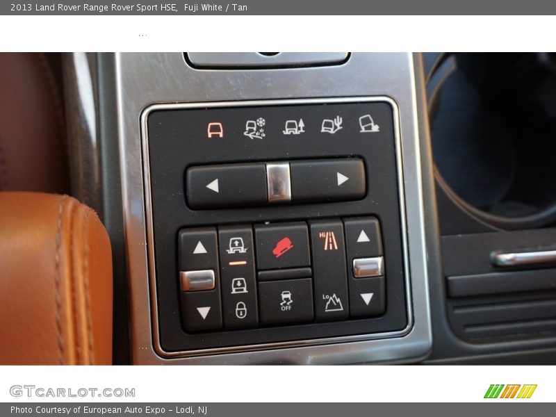 Fuji White / Tan 2013 Land Rover Range Rover Sport HSE