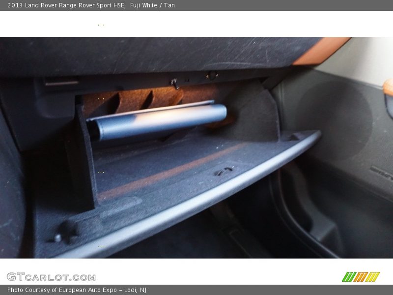 Fuji White / Tan 2013 Land Rover Range Rover Sport HSE