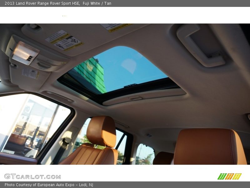 Fuji White / Tan 2013 Land Rover Range Rover Sport HSE