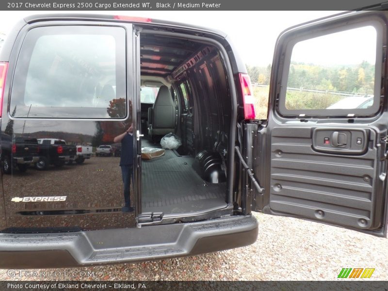 Black / Medium Pewter 2017 Chevrolet Express 2500 Cargo Extended WT