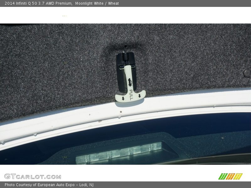 Moonlight White / Wheat 2014 Infiniti Q 50 3.7 AWD Premium