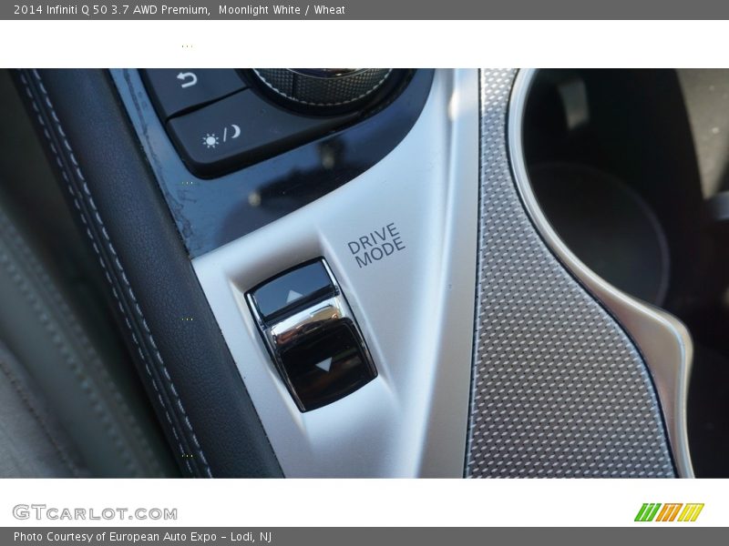 Moonlight White / Wheat 2014 Infiniti Q 50 3.7 AWD Premium
