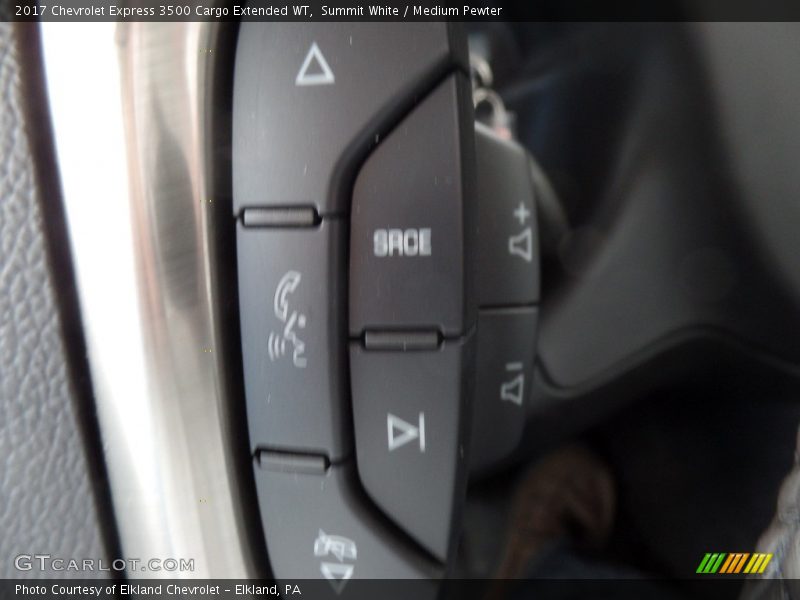 Summit White / Medium Pewter 2017 Chevrolet Express 3500 Cargo Extended WT