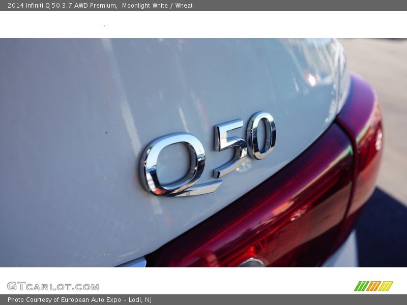 Moonlight White / Wheat 2014 Infiniti Q 50 3.7 AWD Premium
