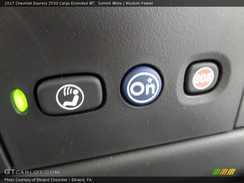 Summit White / Medium Pewter 2017 Chevrolet Express 3500 Cargo Extended WT