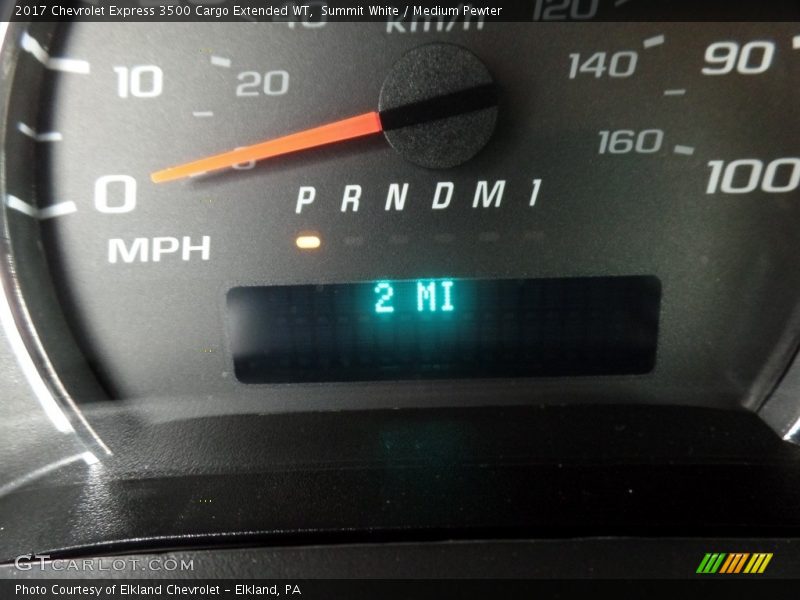 Summit White / Medium Pewter 2017 Chevrolet Express 3500 Cargo Extended WT