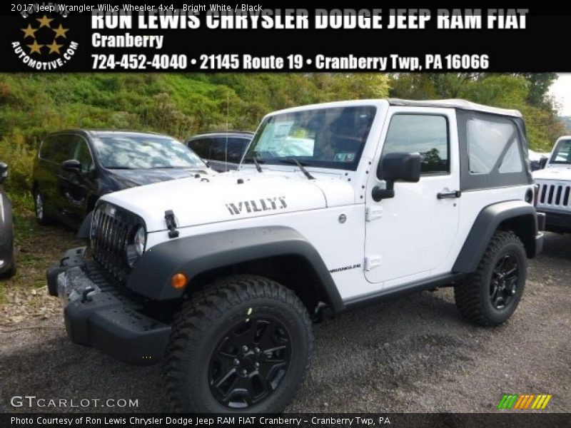 Bright White / Black 2017 Jeep Wrangler Willys Wheeler 4x4