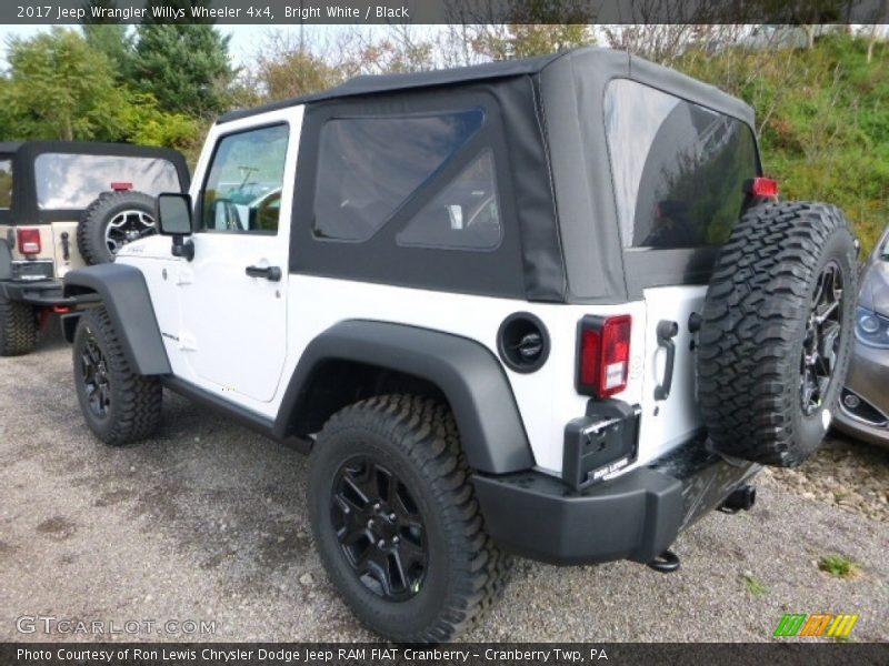 Bright White / Black 2017 Jeep Wrangler Willys Wheeler 4x4