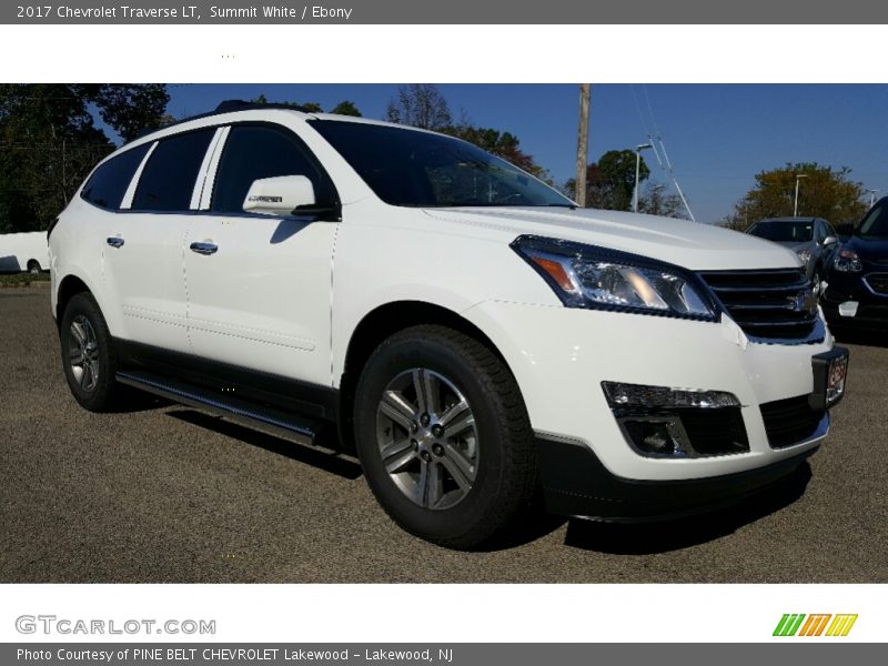 Summit White / Ebony 2017 Chevrolet Traverse LT