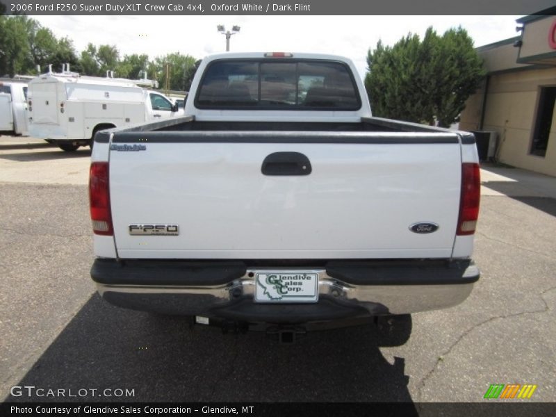 Oxford White / Dark Flint 2006 Ford F250 Super Duty XLT Crew Cab 4x4