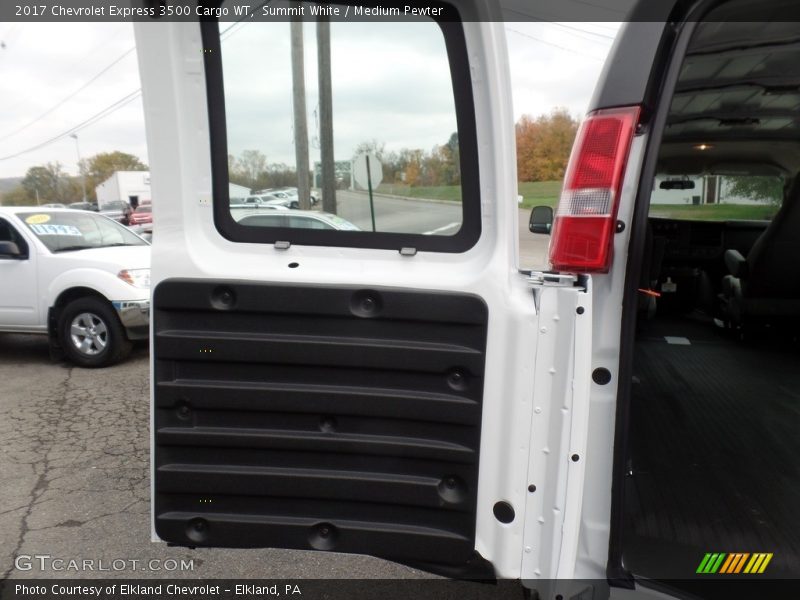 Summit White / Medium Pewter 2017 Chevrolet Express 3500 Cargo WT