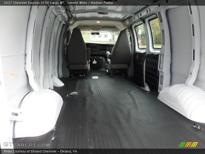 Summit White / Medium Pewter 2017 Chevrolet Express 3500 Cargo WT