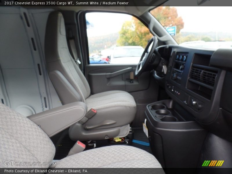 Summit White / Medium Pewter 2017 Chevrolet Express 3500 Cargo WT
