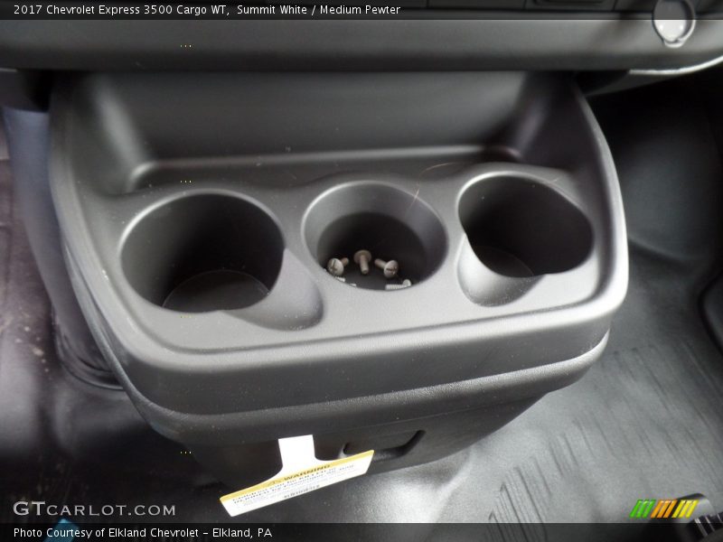 Summit White / Medium Pewter 2017 Chevrolet Express 3500 Cargo WT