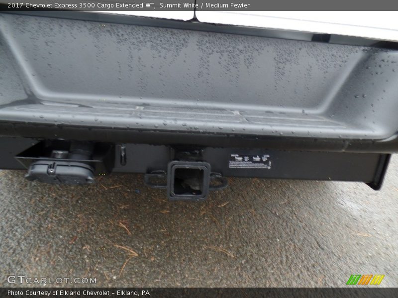 Summit White / Medium Pewter 2017 Chevrolet Express 3500 Cargo Extended WT